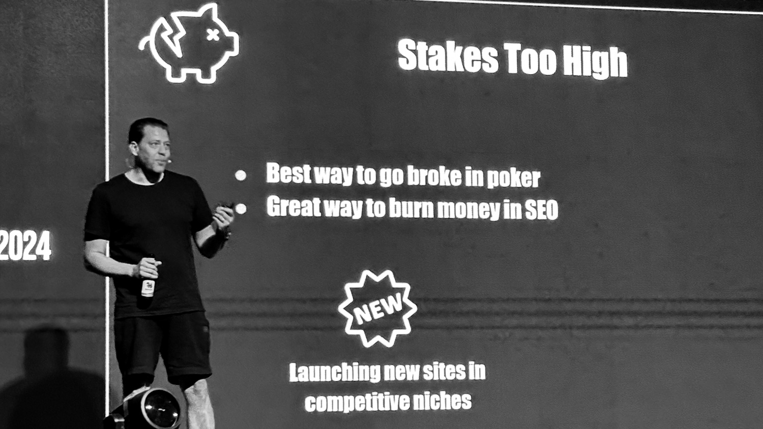 SEO Strategy and Portfolio Management: Lessons from Professional Poker